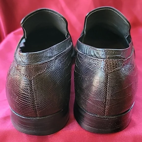 FOOTJOY Genuine Alligator sz10.5 Handmade Tassel Loafer EXCELLENT COND